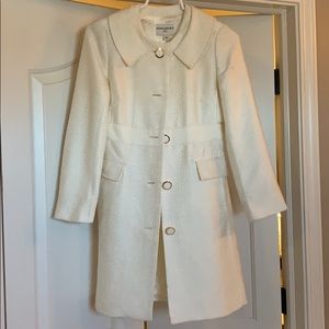 Banana republic white peacoat xsp back bowtie